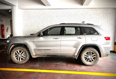 Jeep Grand Cherokee 3.6L Limited 4x4 usado (2018) color Plata precio $120.000.000