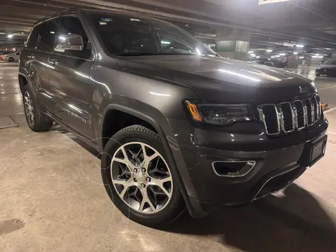 Jeep Grand Cherokee Limited Lujo 3.6L 4x2 usado (2020) color Gris precio $599,900