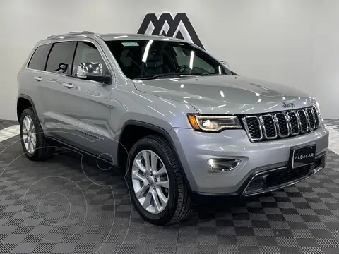 Jeep Grand Cherokee Limited Lujo 3.6L 4x2 usado (2017) color plateado precio $369,999