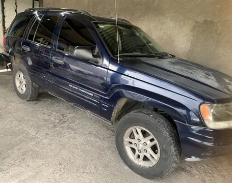 Jeep Grand Cherokee Overland 4x4 usado (2004) color Azul precio $88,000