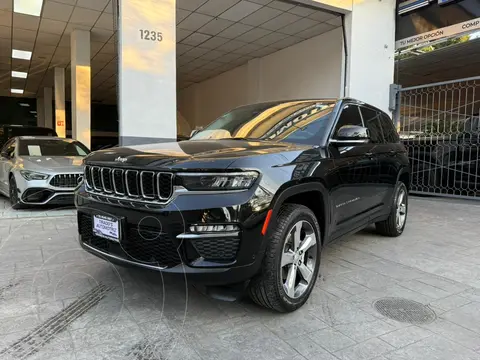 Jeep Grand Cherokee Limited Lujo V6 4x2 usado (2022) color Negro precio $849,900