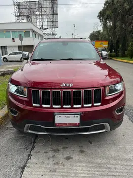 Jeep Grand Cherokee Limited 3.6L 4x2 usado (2014) color Rojo Cerezo precio $219,000