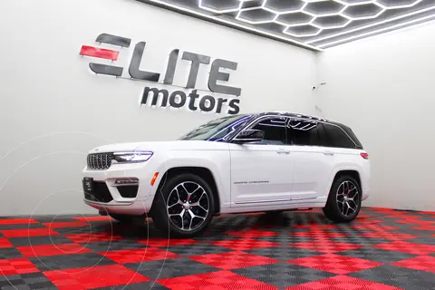 Jeep Grand Cherokee Summit Reserve 4x4 usado (2023) color Blanco precio $1,129,900