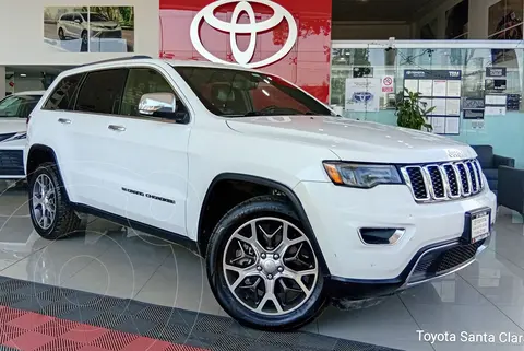 Jeep Grand Cherokee WK Limited Lujo V6 4x2 usado (2022) color Blanco financiado en mensualidades(enganche $280,060 mensualidades desde $12,031)