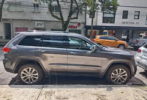 Jeep Grand Cherokee Limited Lujo 5.7L 4x2 usado (2017) color Granito precio $1,250,000