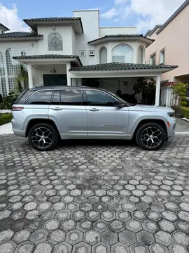 Jeep Grand Cherokee Summit Reserve 4x4 usado (2024) color Plata precio $1,450,000