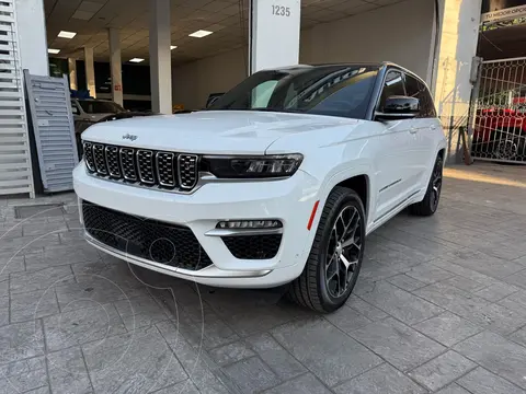 Jeep Grand Cherokee Summit Reserve 4x4 usado (2023) color Blanco precio $1,299,900