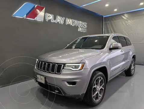 Jeep Grand Cherokee Sterling 25 Aniv 3.6L 4x2 usado (2018) color Gris precio $415,000