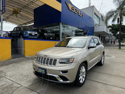 Jeep Grand Cherokee Summit 5.7L 4x4 usado (2015) color Granito precio $349,800