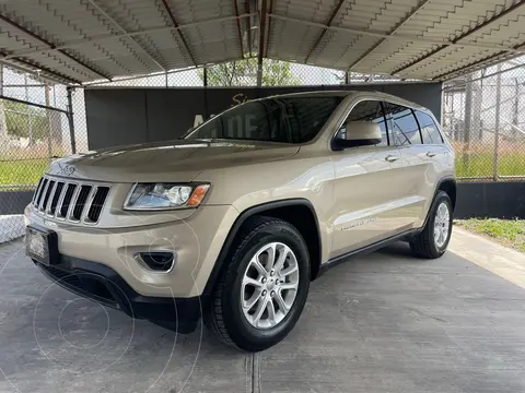 Jeep Grand Cherokee Laredo 4x2 3.6L V6 usado (2014) color Gris Mineral precio $278,000