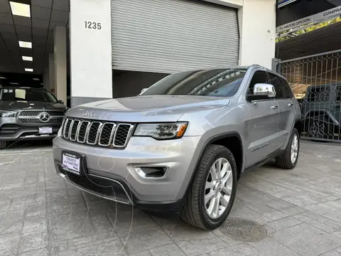 Jeep Grand Cherokee Limited 3.6L 4x2 usado (2017) color Plata precio $359,000