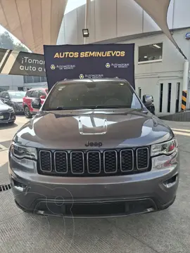 Jeep Grand Cherokee Limited Lujo 5.7L 4x4 usado (2017) color Granito precio $400,000