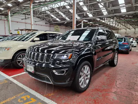 Jeep Grand Cherokee Laredo 3.6L 4x2 usado (2017) color Negro financiado en mensualidades(enganche $127,500 mensualidades desde $10,500)