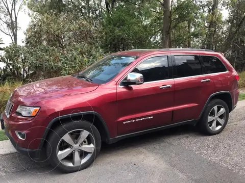 Jeep Grand Cherokee Limited Lujo 3.6L 4x2 usado (2015) color Rojo Cerezo precio $240,000