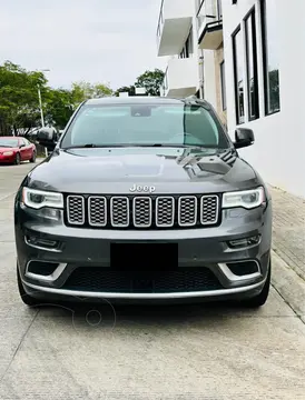 Jeep Grand Cherokee Summit Elite Platinum 5.7L 4x4 usado (2018) color Granito precio $650,000