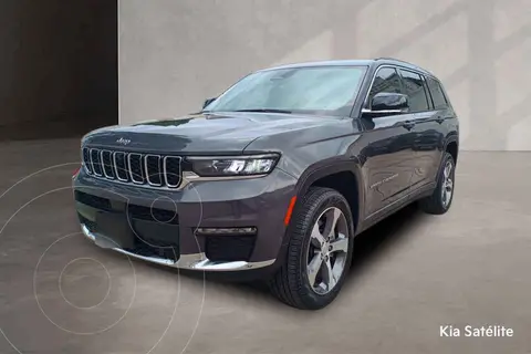 Jeep Grand Cherokee Limited 4x2 usado (2023) color Gris precio $1,150,000