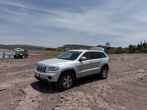 Jeep Grand Cherokee Laredo 4x2 3.6L V6 usado (2012) color Plata precio $210,000