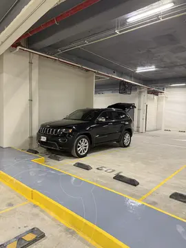 Jeep Grand Cherokee Limited 4x2 3.6L V6 usado (2017) color Negro precio $400,000