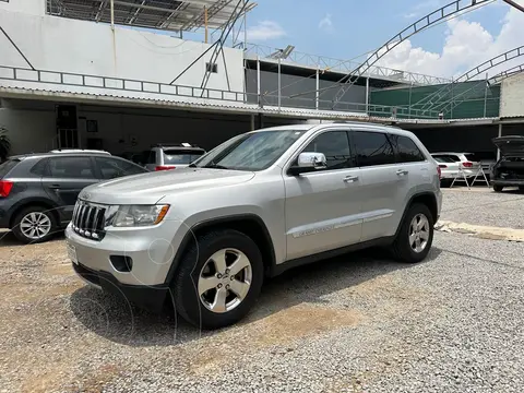 Jeep Grand Cherokee Limited Premium 4x4 5.7L V8 usado (2011) color Plata precio $279,000