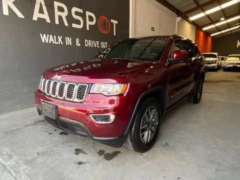 Jeep Grand Cherokee Laredo 3.6L 4x2 usado (2020) color Rojo financiado en mensualidades(enganche $200,047 mensualidades desde $14,580)