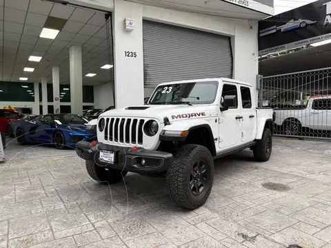 Jeep JT Mojave usado (2023) color Blanco precio $1,169,900