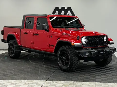 Jeep JT Willys usado (2025) color Rojo precio $949,999
