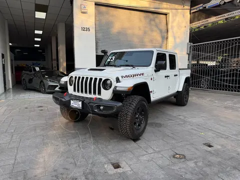 Jeep JT Mojave usado (2023) color Blanco precio $1,199,900