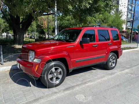Jeep Liberty Sport 4x2 usado (2008) color Vino Tinto precio $179,900