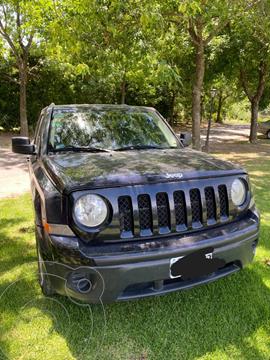 foto Jeep Patriot 2.4 4x4 usado (2011) color Azul precio u$s8.900