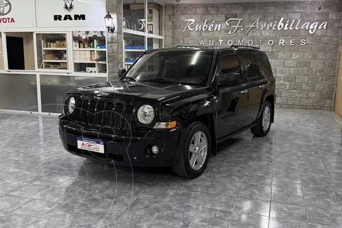 Jeep Patriot 2.4 4x4 usado (2011) color Negro precio u$s17.000