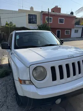 Jeep Patriot 4x2 Limited CVT usado (2012) color Blanco precio $140,000