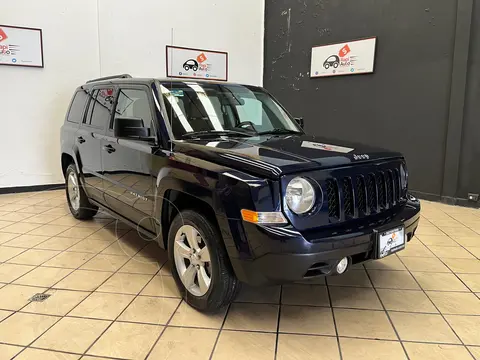 Jeep Patriot 4x2 Latitude Aut usado (2014) color Azul financiado en mensualidades(enganche $43,568 mensualidades desde $10,035)