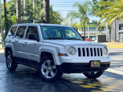 Jeep Patriot 4x2 Sport Aut usado (2014) color Blanco precio $149,000