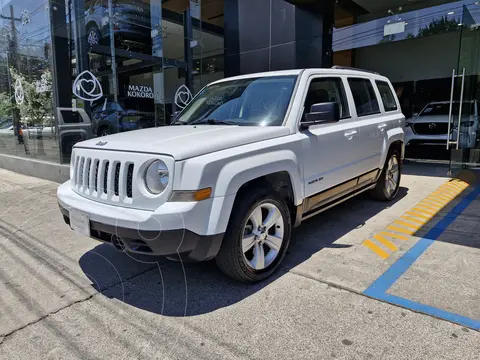 Jeep Patriot 4x2 Sport usado (2016) color Blanco precio $197,000