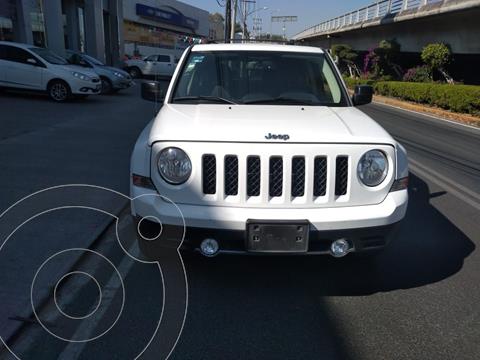 foto Jeep Patriot 4x4 Limited CVT usado (2014) color Blanco precio $188,000