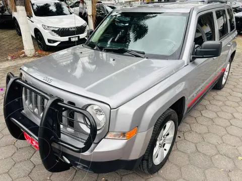 Jeep Patriot 4x2 Latitude Aut usado (2015) color Plata precio $177,000
