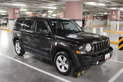 Jeep Patriot 4x2 Latitude Aut usado (2014) color Marron precio $159,900