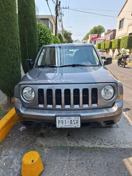 Jeep Patriot 4x2 Sport Aut usado (2014) color Gris Mineral precio $165,000