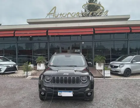 Jeep Renegade RENEGADE 1.8 4X2 LONGITUDE AT usado (2019) color Negro precio $29.500.000