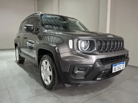 Jeep Renegade Sport usado (2024) color Gris precio $30.000.000