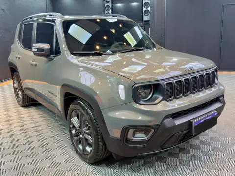 Jeep Renegade Sport Aut usado (2022) color Verde financiado en cuotas(anticipo $16.000.000 cuotas desde $500.000)