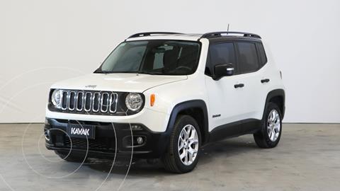 foto Jeep Renegade Sport usado (2019) color Blanco precio $3.200.000