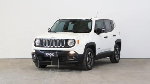 foto Jeep Renegade Sport usado (2017) color Blanco Alpine precio $2.770.000
