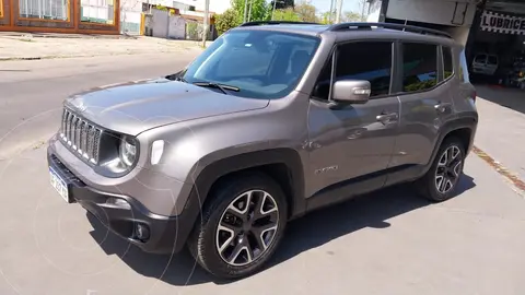 Jeep Renegade Longitude Aut usado (2022) color Gris precio u$s22.000