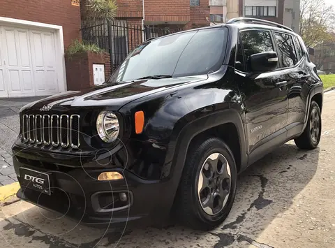 Jeep Renegade Sport usado (2017) color Negro precio u$s15.800