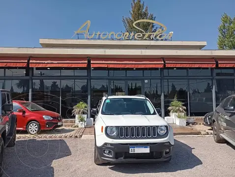 Jeep Renegade RENEGADE 1.8 4X2 SPORT usado (2017) color Blanco precio $22.000.000