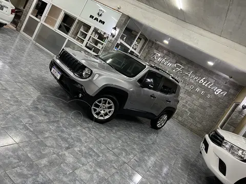 Jeep Renegade Sport usado (2020) color Gris precio $26.500.000