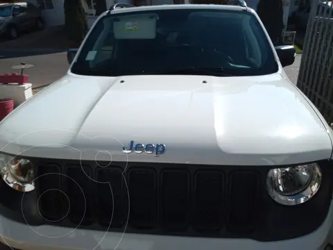 Jeep Renegade 1.8L Sport LX usado (2021) color Blanco precio $12.690.000