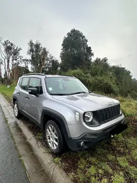 Jeep Renegade 1.8L Sport LX Aut usado (2021) color Gris precio $13.500.000