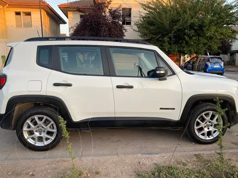 Jeep Renegade 1.8L Sport LX Aut usado (2022) color Blanco precio $13.980.000